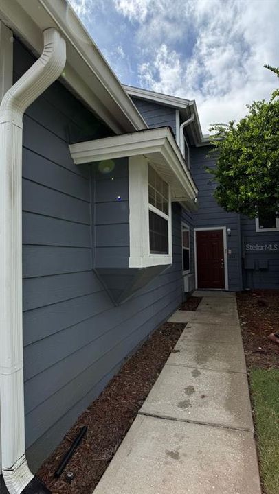 出租: $1,425 (3 贝兹, 2 浴室, 1400 平方英尺)