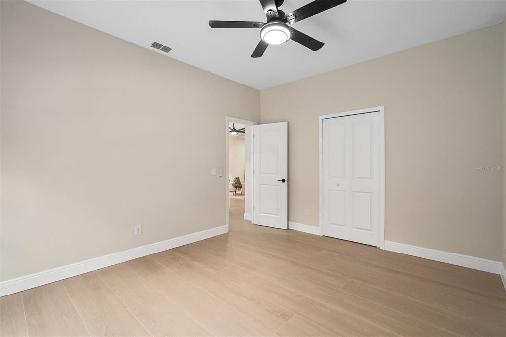 На продажу: $755,000 (5 спален, 3 ванн, 2400 Квадратных фут)