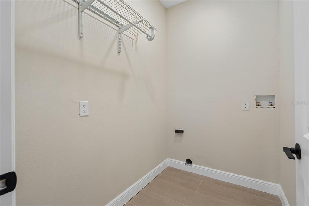 На продажу: $755,000 (5 спален, 3 ванн, 2400 Квадратных фут)