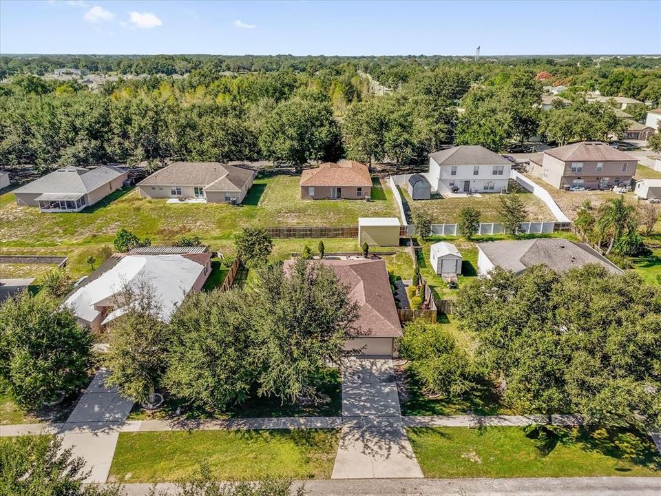 Active With Contract: $300,000 (3 beds, 2 baths, 1612 Square Feet)