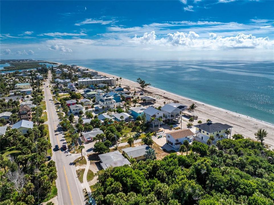 待售: $799,000 (3 贝兹, 3 浴室, 1360 平方英尺)