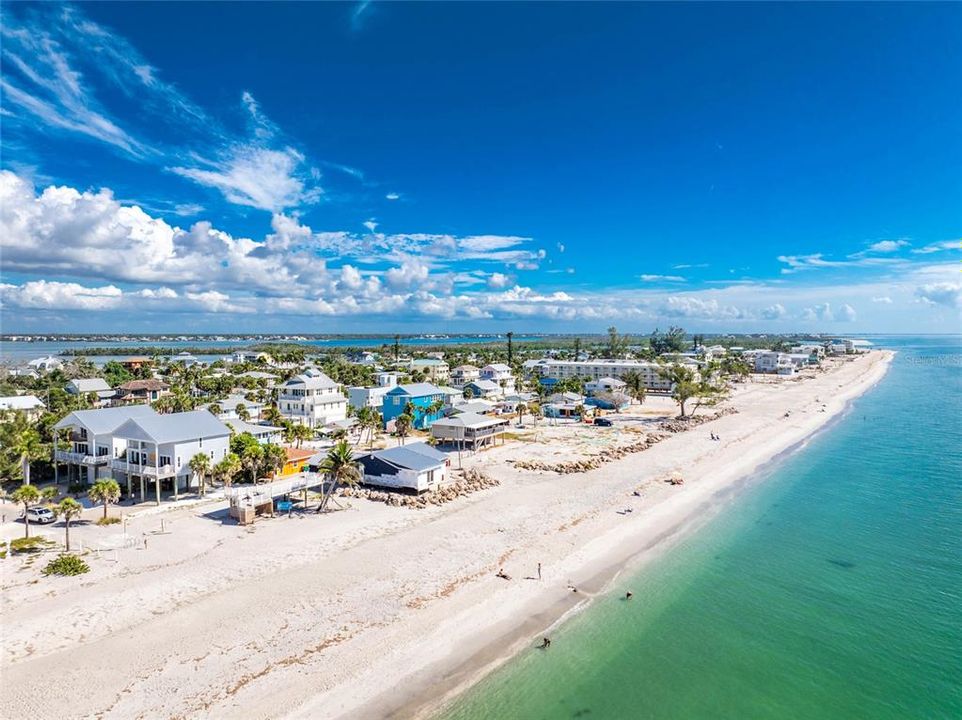 待售: $799,000 (3 贝兹, 3 浴室, 1360 平方英尺)