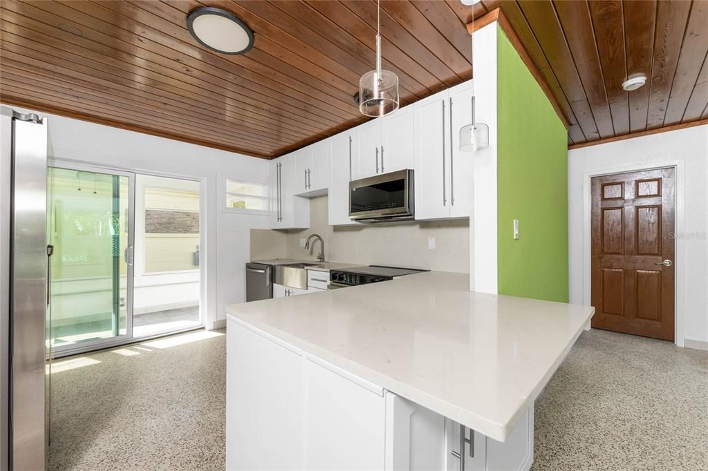 待售: $799,000 (3 贝兹, 3 浴室, 1360 平方英尺)