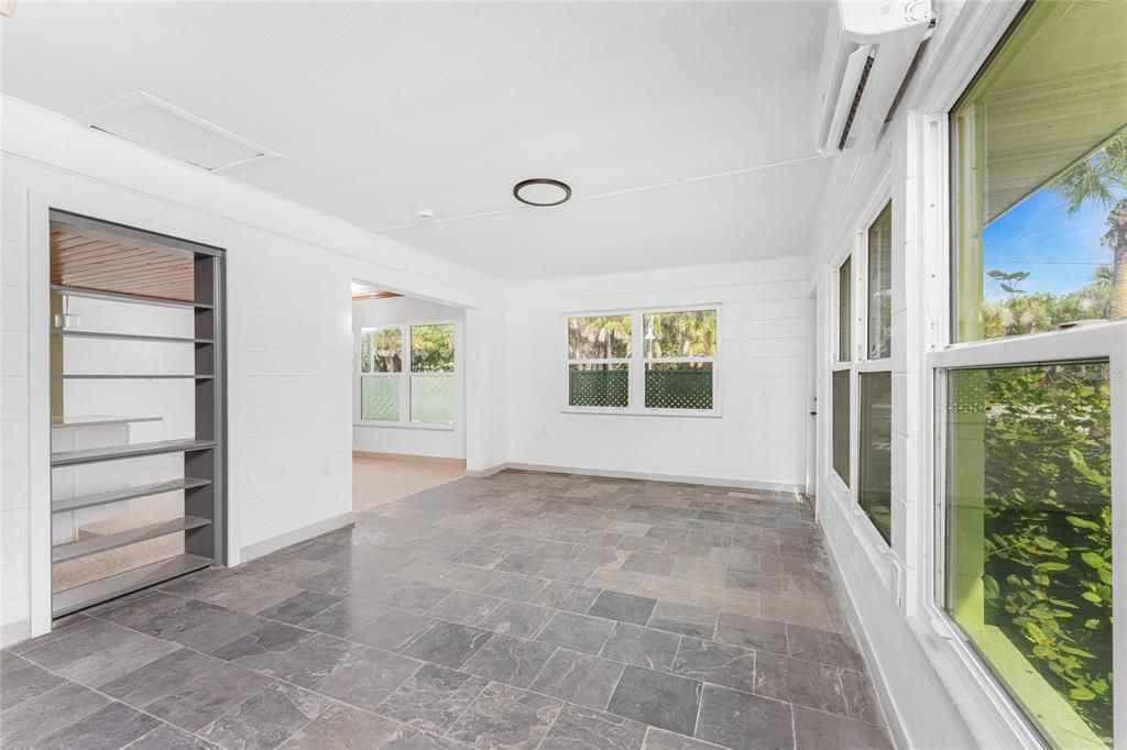 待售: $799,000 (3 贝兹, 3 浴室, 1360 平方英尺)