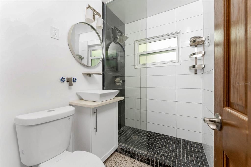 待售: $799,000 (3 贝兹, 3 浴室, 1360 平方英尺)