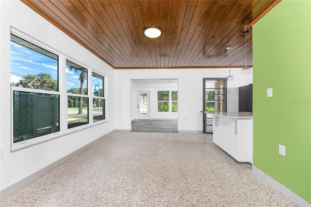 待售: $799,000 (3 贝兹, 3 浴室, 1360 平方英尺)