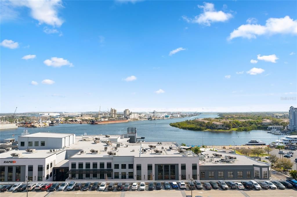 В аренду: $6,500 (3 спален, 3 ванн, 1766 Квадратных фут)