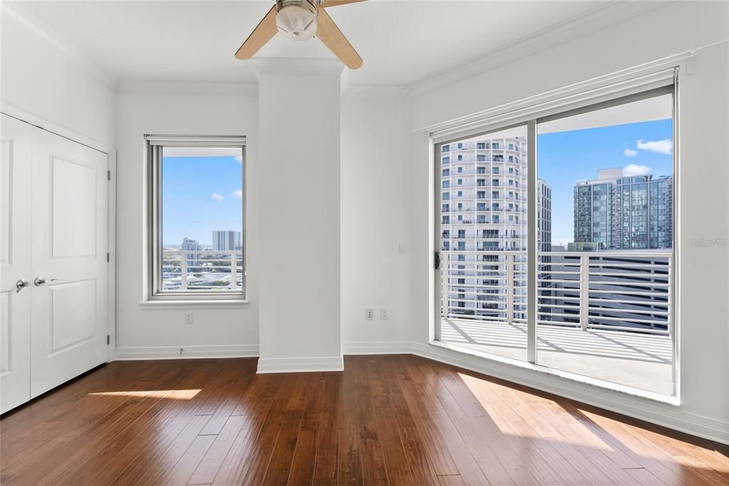 В аренду: $6,500 (3 спален, 3 ванн, 1766 Квадратных фут)