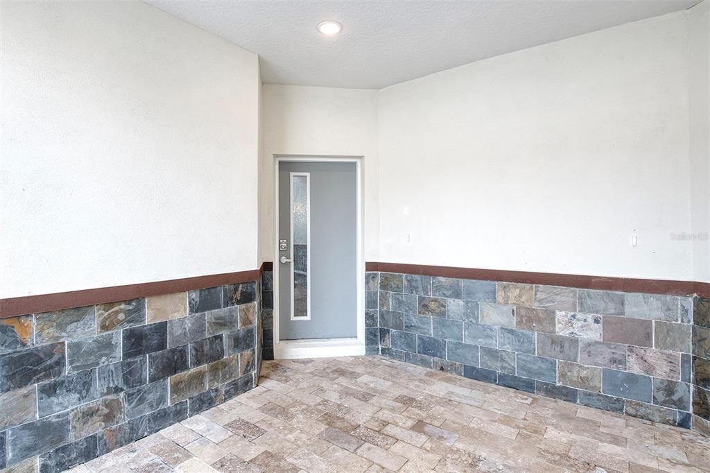 待售: $435,000 (4 贝兹, 3 浴室, 2224 平方英尺)