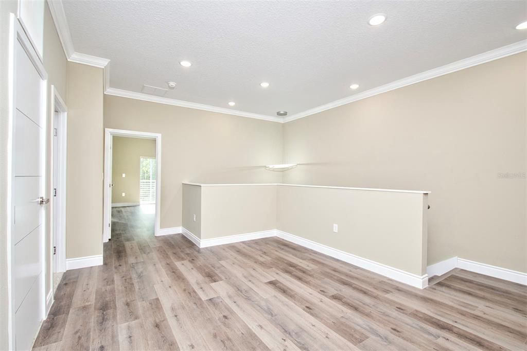 待售: $435,000 (4 贝兹, 3 浴室, 2224 平方英尺)