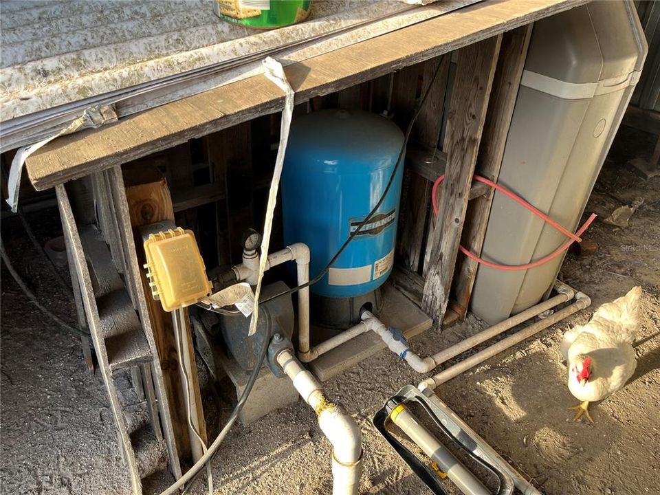 На продажу: $449,900 (3 спален, 2 ванн, 1303 Квадратных фут)