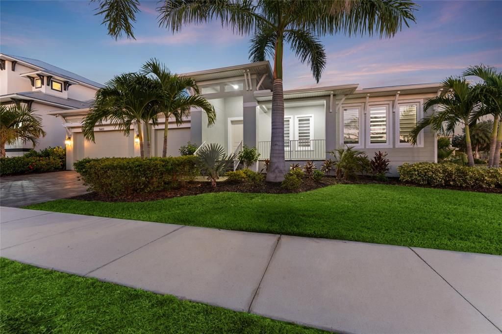 待售: $1,875,000 (4 贝兹, 3 浴室, 2706 平方英尺)