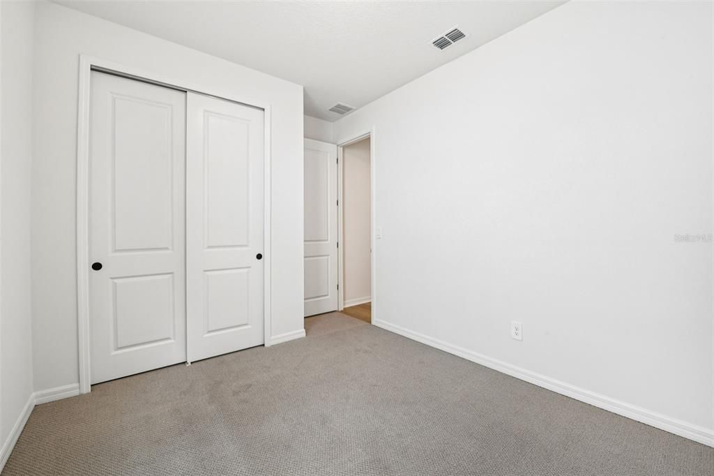 En Venta: $441,510 (4 camas, 3 baños, 2190 Pies cuadrados)