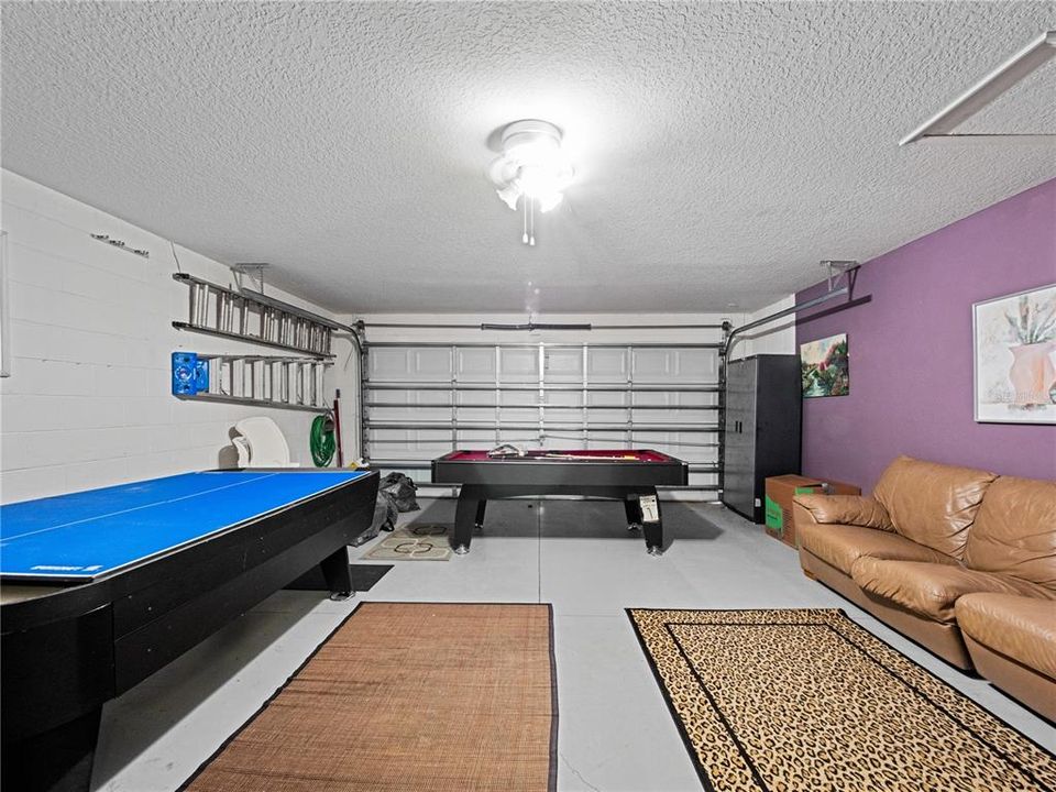 For Sale: $525,000 (5 beds, 3 baths, 3052 Square Feet)