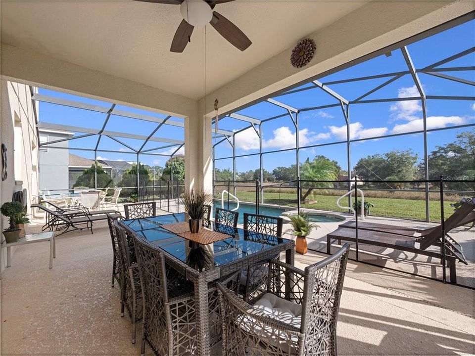 For Sale: $525,000 (5 beds, 3 baths, 3052 Square Feet)