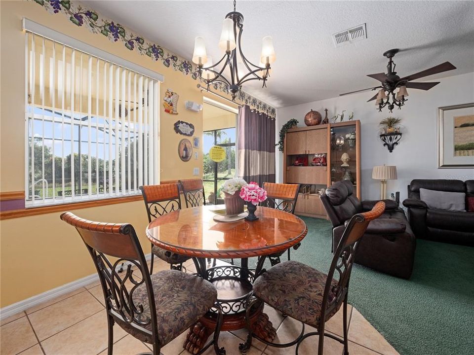 For Sale: $525,000 (5 beds, 3 baths, 3052 Square Feet)