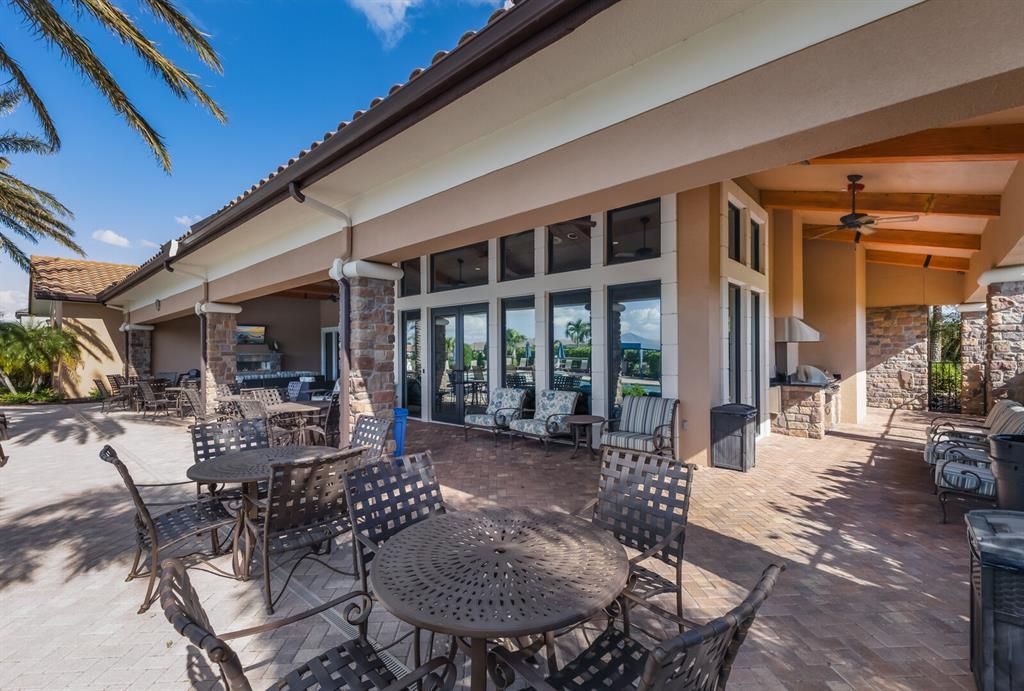 For Rent: $3,100 (3 beds, 2 baths, 1917 Square Feet)