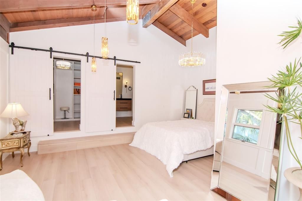 待售: $1,650,000 (4 贝兹, 4 浴室, 3685 平方英尺)