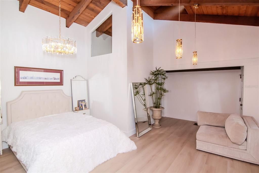 待售: $1,650,000 (4 贝兹, 4 浴室, 3685 平方英尺)