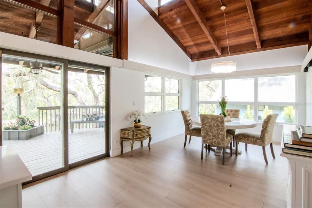 待售: $1,650,000 (4 贝兹, 4 浴室, 3685 平方英尺)