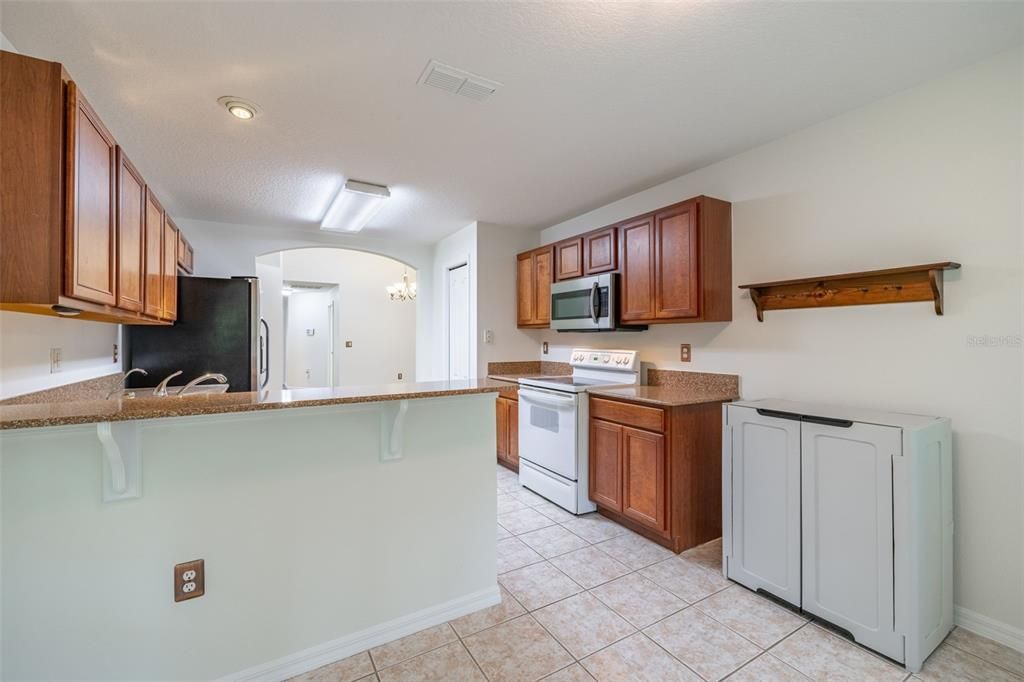 En Venta: $299,900 (3 camas, 2 baños, 1564 Pies cuadrados)