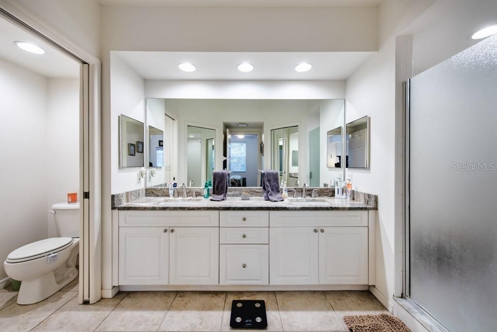 Active With Contract: $410,000 (3 beds, 2 baths, 1576 Square Feet)