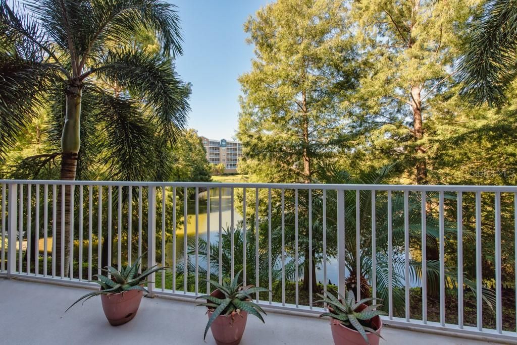 Active With Contract: $410,000 (3 beds, 2 baths, 1576 Square Feet)