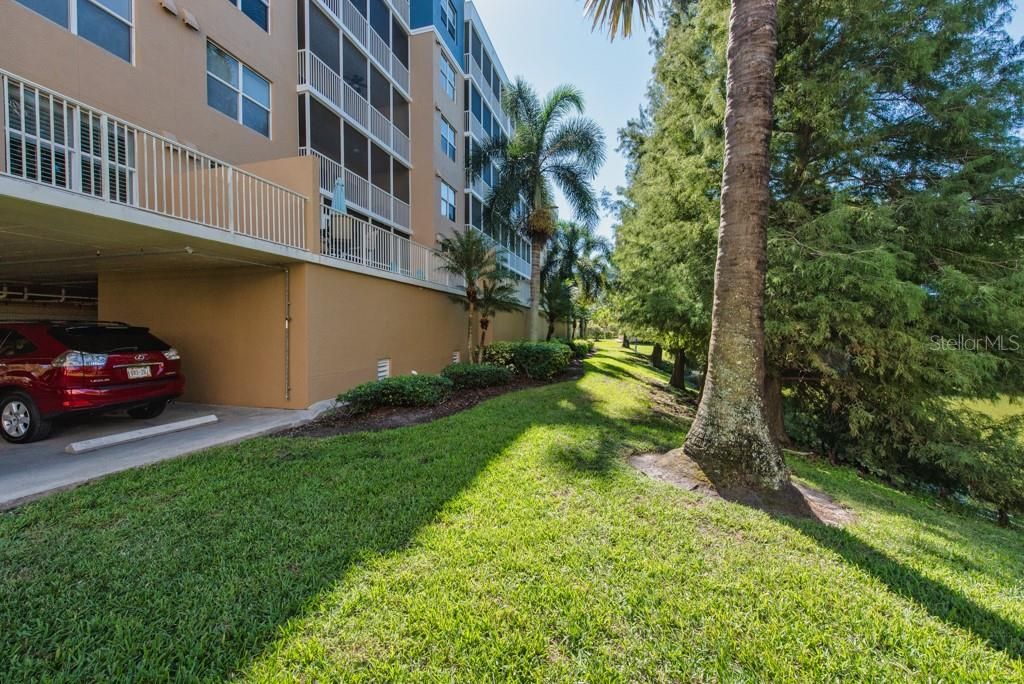 Active With Contract: $410,000 (3 beds, 2 baths, 1576 Square Feet)