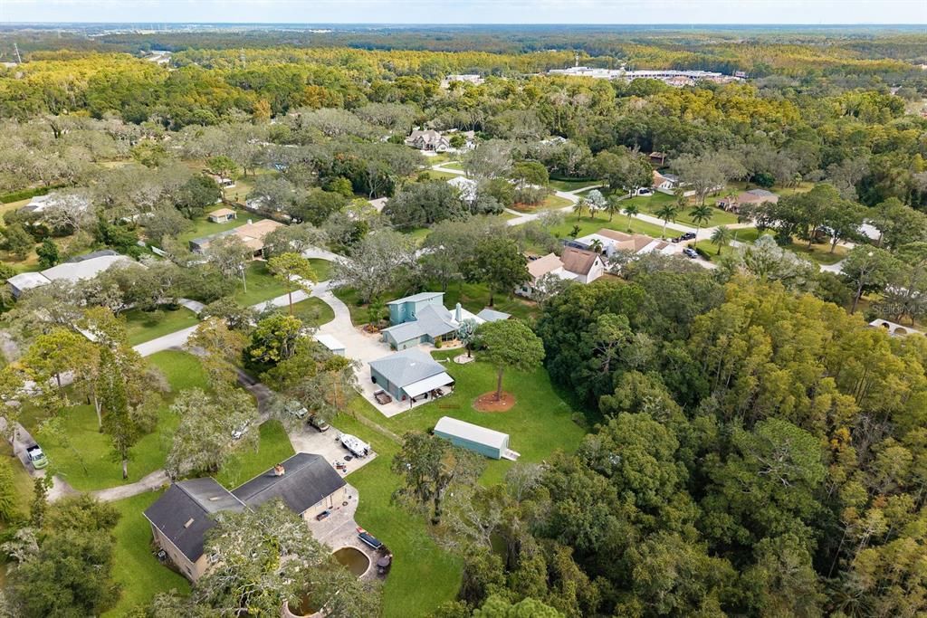 En Venta: $879,000 (3 camas, 3 baños, 2330 Pies cuadrados)