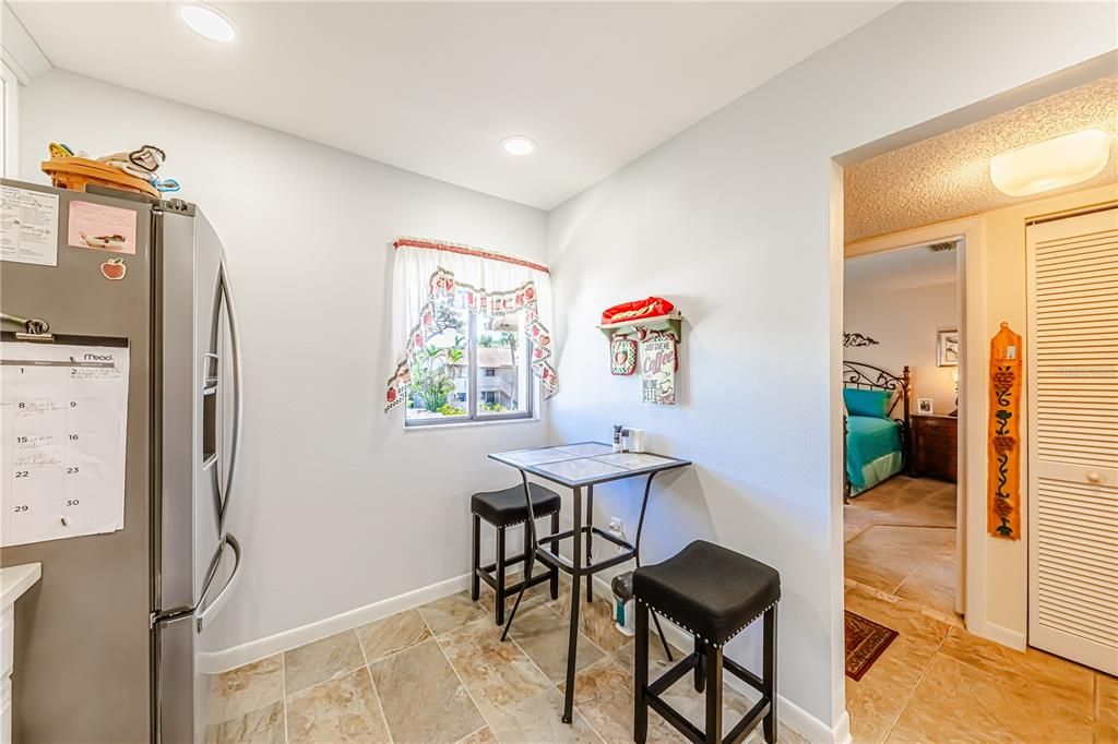 For Rent: $3,500 (2 beds, 2 baths, 1104 Square Feet)