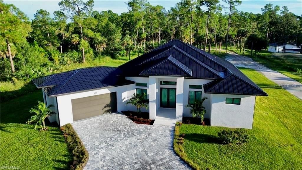 En Venta: $899,999 (4 camas, 4 baños, 2500 Pies cuadrados)