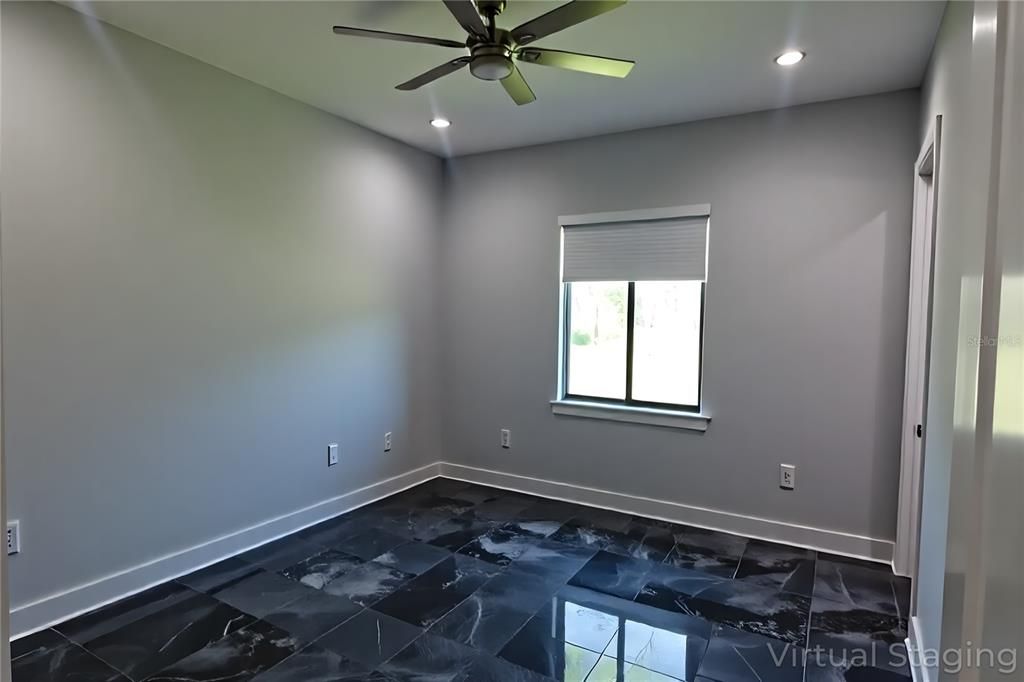 En Venta: $899,999 (4 camas, 4 baños, 2500 Pies cuadrados)