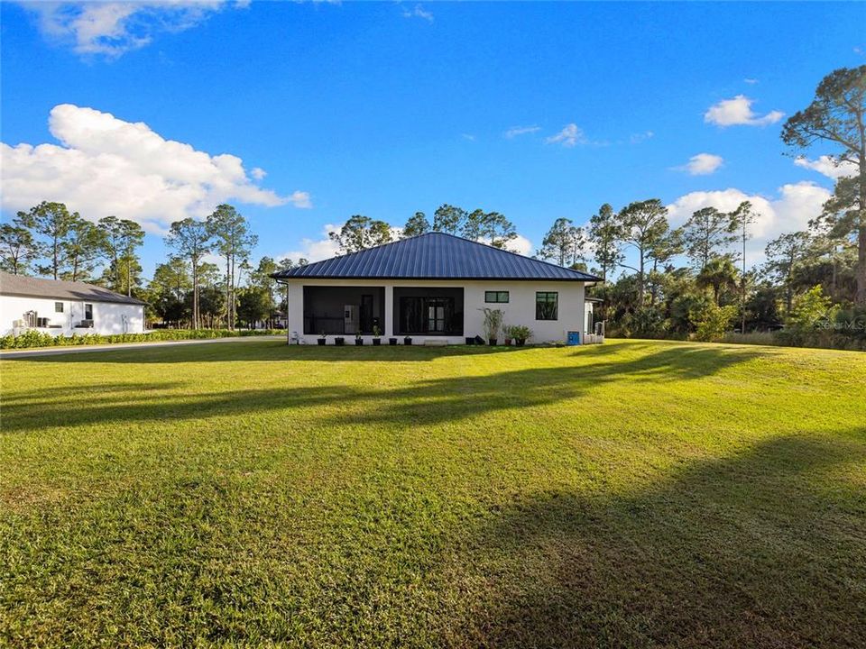 En Venta: $899,999 (4 camas, 4 baños, 2500 Pies cuadrados)