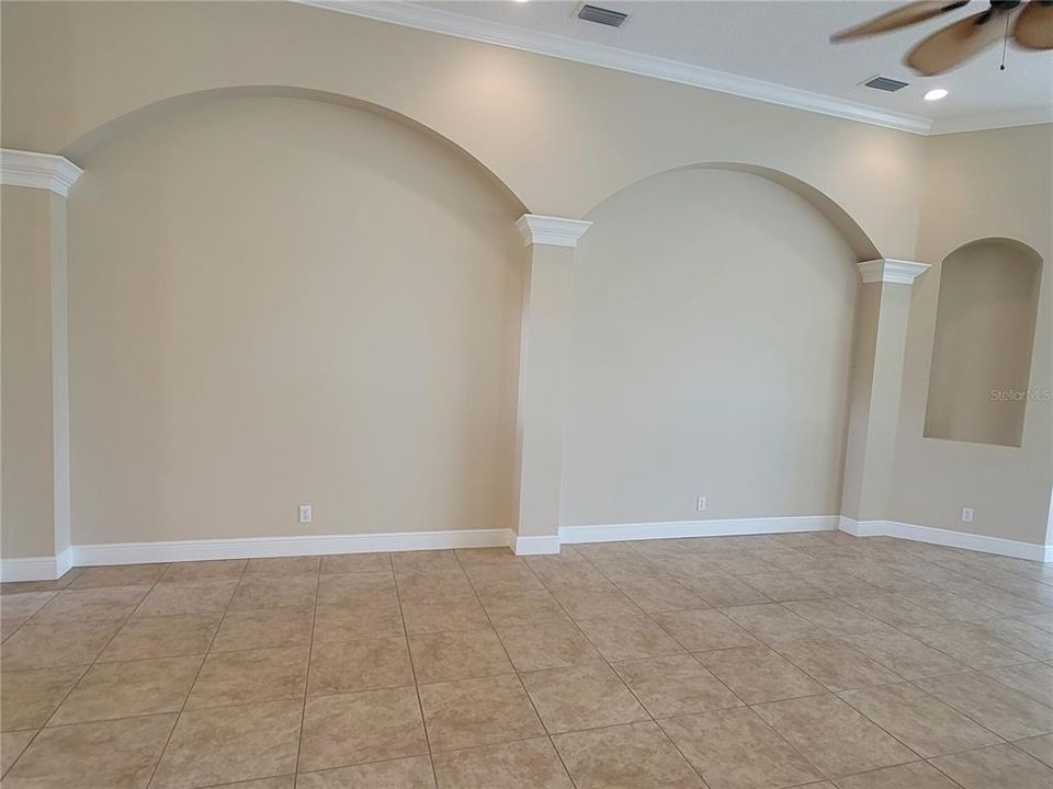 En Renta: $4,200 (2 camas, 2 baños, 2186 Pies cuadrados)