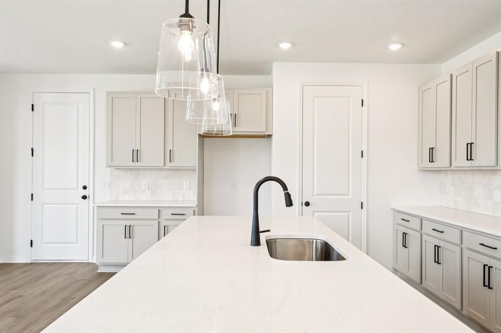 待售: $617,990 (4 贝兹, 3 浴室, 2791 平方英尺)