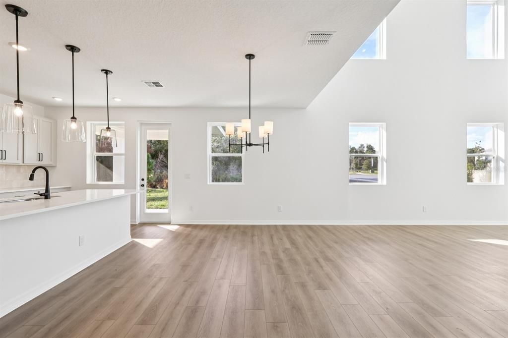 待售: $617,990 (4 贝兹, 3 浴室, 2791 平方英尺)