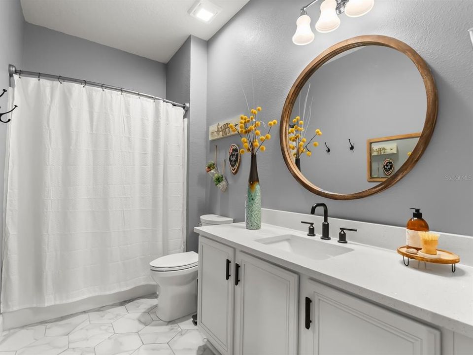 En Venta: $435,000 (4 camas, 2 baños, 2164 Pies cuadrados)