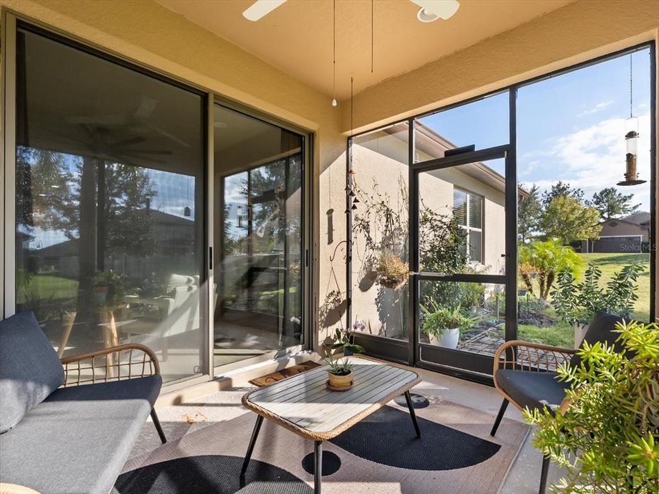 En Venta: $435,000 (4 camas, 2 baños, 2164 Pies cuadrados)