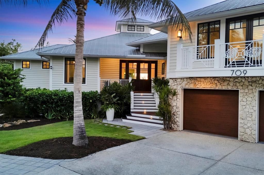 En Venta: $2,675,000 (3 camas, 3 baños, 2582 Pies cuadrados)