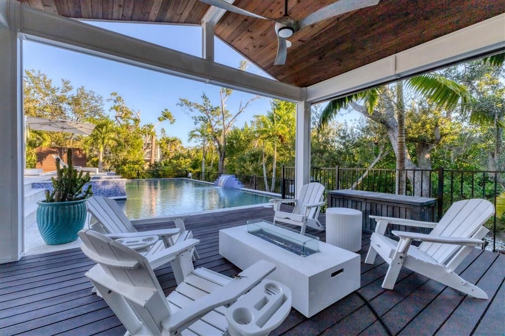 En Venta: $2,675,000 (3 camas, 3 baños, 2582 Pies cuadrados)