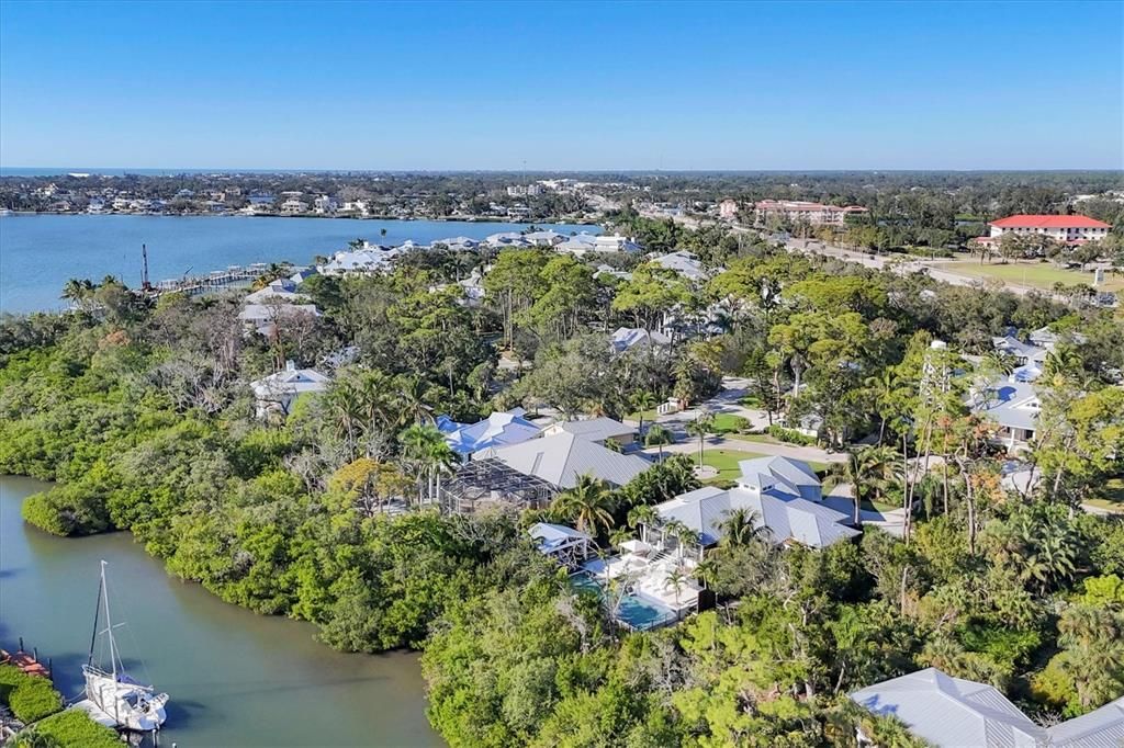 En Venta: $2,675,000 (3 camas, 3 baños, 2582 Pies cuadrados)