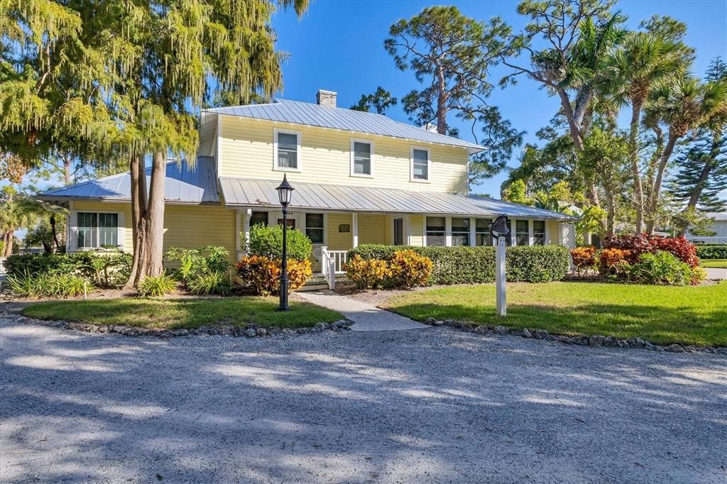 En Venta: $2,675,000 (3 camas, 3 baños, 2582 Pies cuadrados)