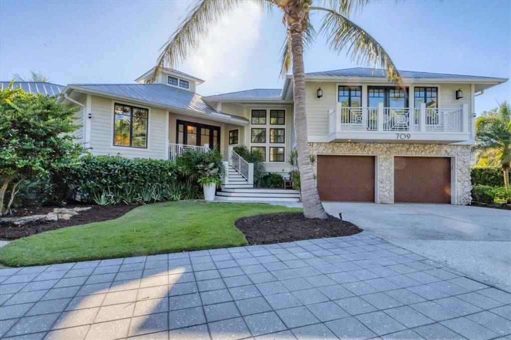 En Venta: $2,675,000 (3 camas, 3 baños, 2582 Pies cuadrados)