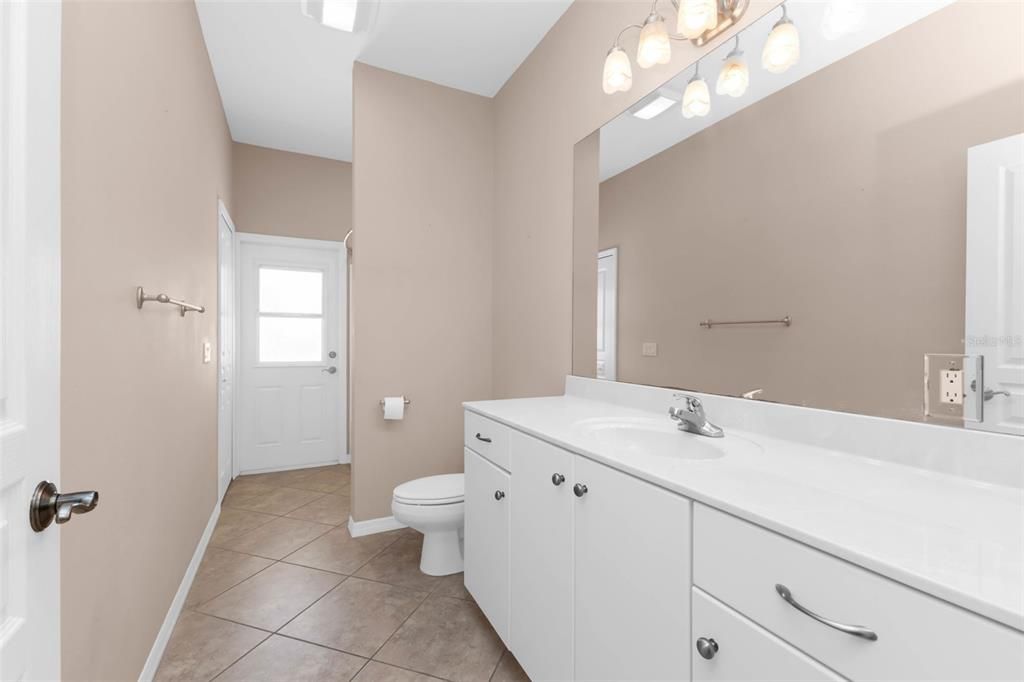 待售: $595,000 (3 贝兹, 2 浴室, 2023 平方英尺)