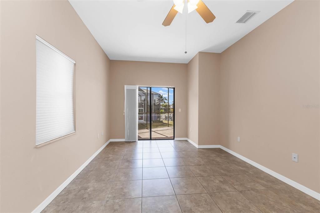 待售: $595,000 (3 贝兹, 2 浴室, 2023 平方英尺)