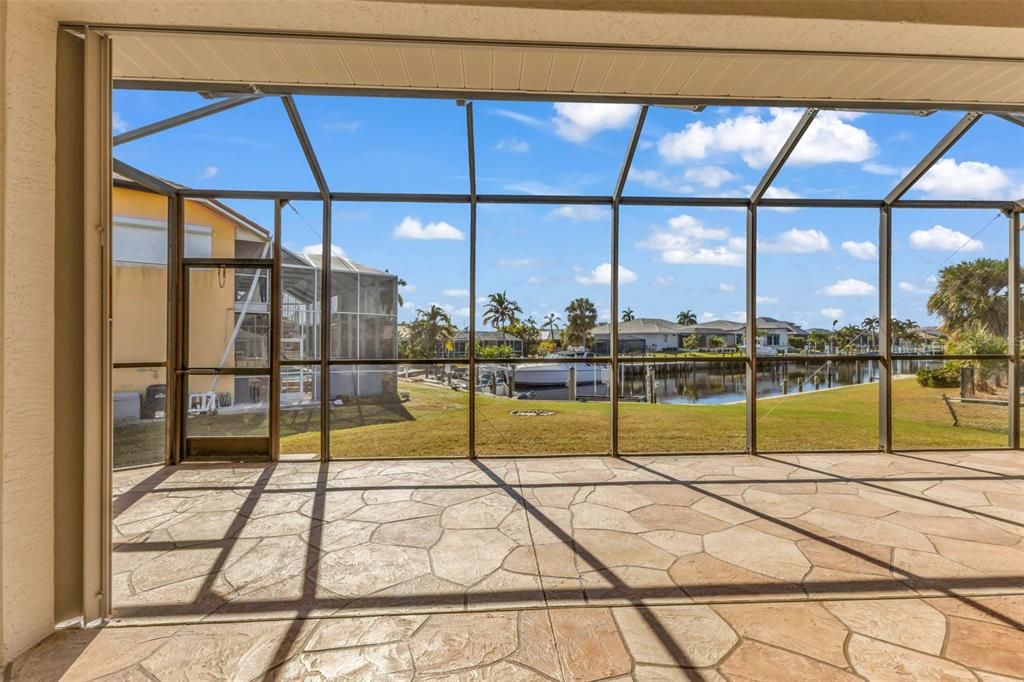 待售: $595,000 (3 贝兹, 2 浴室, 2023 平方英尺)