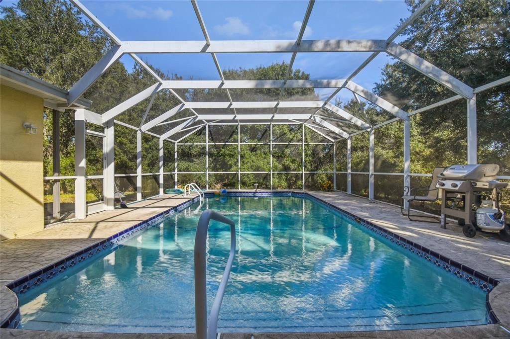 For Sale: $389,000 (3 beds, 2 baths, 1779 Square Feet)