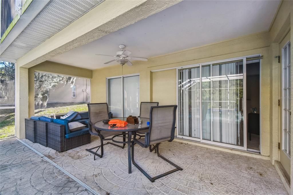 For Sale: $389,000 (3 beds, 2 baths, 1779 Square Feet)