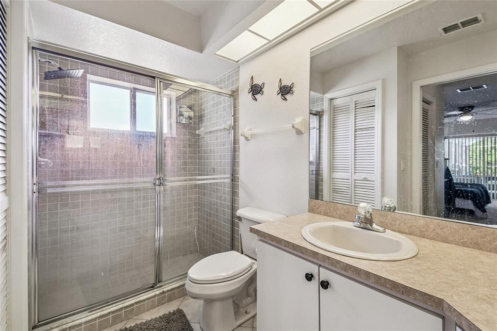 For Sale: $389,000 (3 beds, 2 baths, 1779 Square Feet)