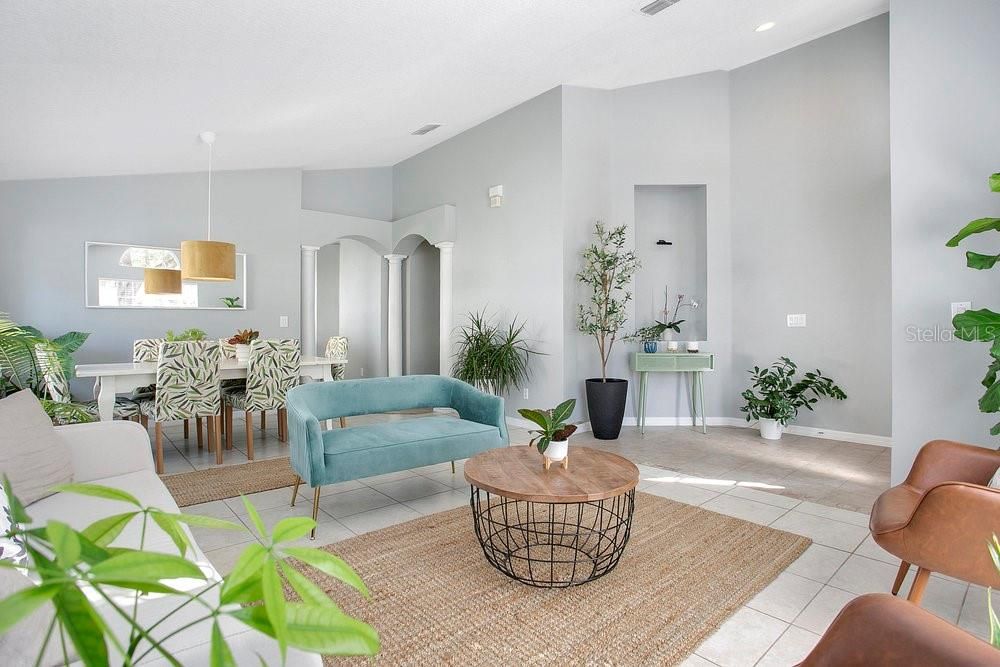 Active With Contract: $3,250 (4 beds, 2 baths, 2057 Square Feet)